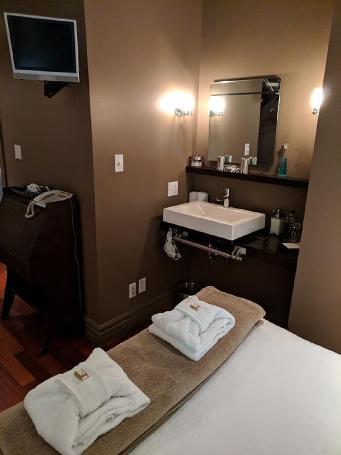 مونتريال Sir Montcalm Gite B&B المظهر الخارجي الصورة